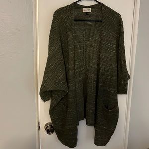 Universal Thread batwing cardigan